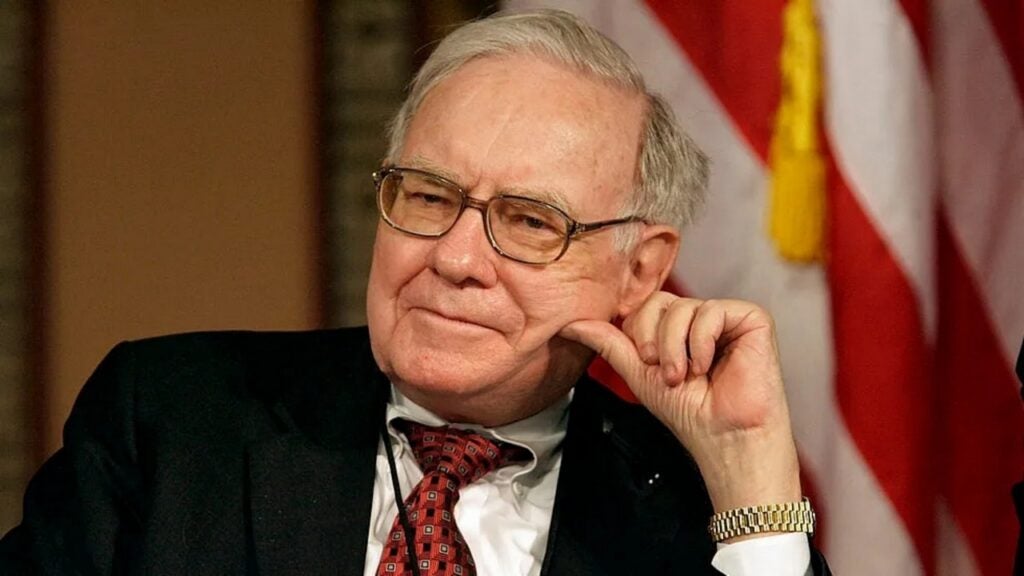 Warren Buffett's Stock Market Advice: Ignore Neighbor's Whispers On Stock Tips, Focus On Long-Term Value