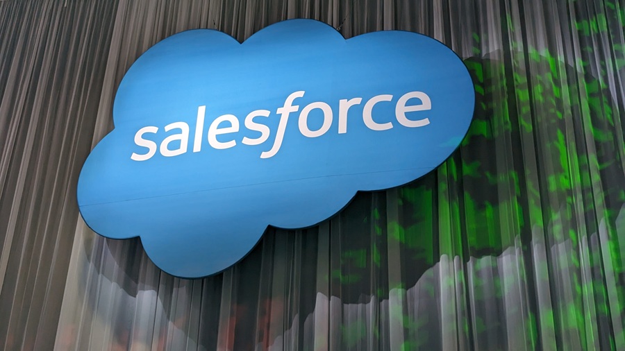 Despite Topping Estimates Salesforce Shares are Sinking — Stockburger