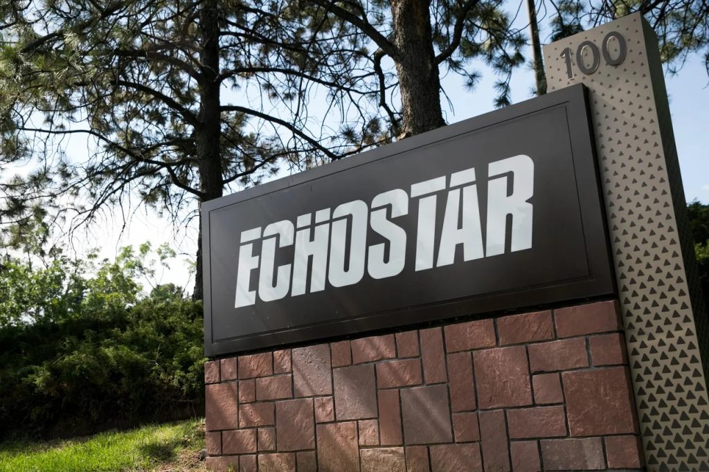 AT&T Moves to Acquire EchoStar Spectrum in $23B Deal, Boosting 5G and Fiber Expansion — Stockburger