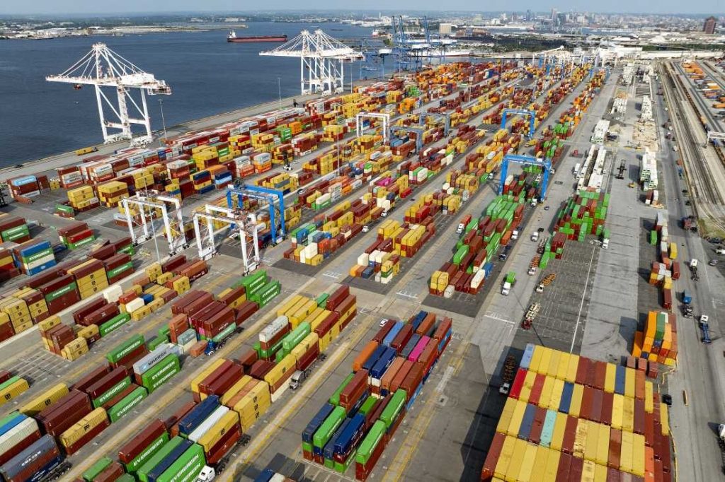 Goldman Stands by Tariff Forecast Despite Trump Criticism — Stockburger