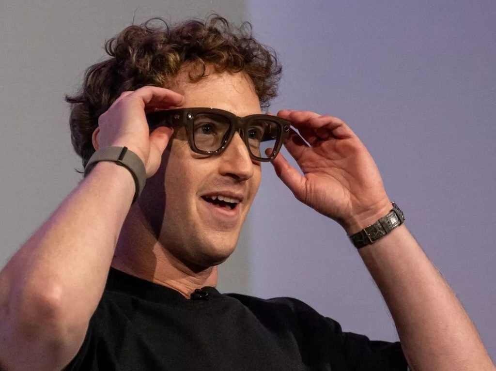 Meta Product Chief Chris Cox Says Smart Glasses Are the Future of Computing — Stockburger