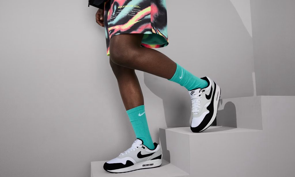 Nike Poised for Sales Decline Amid Turnaround Strategy and Tariff Challenge — Stockburger